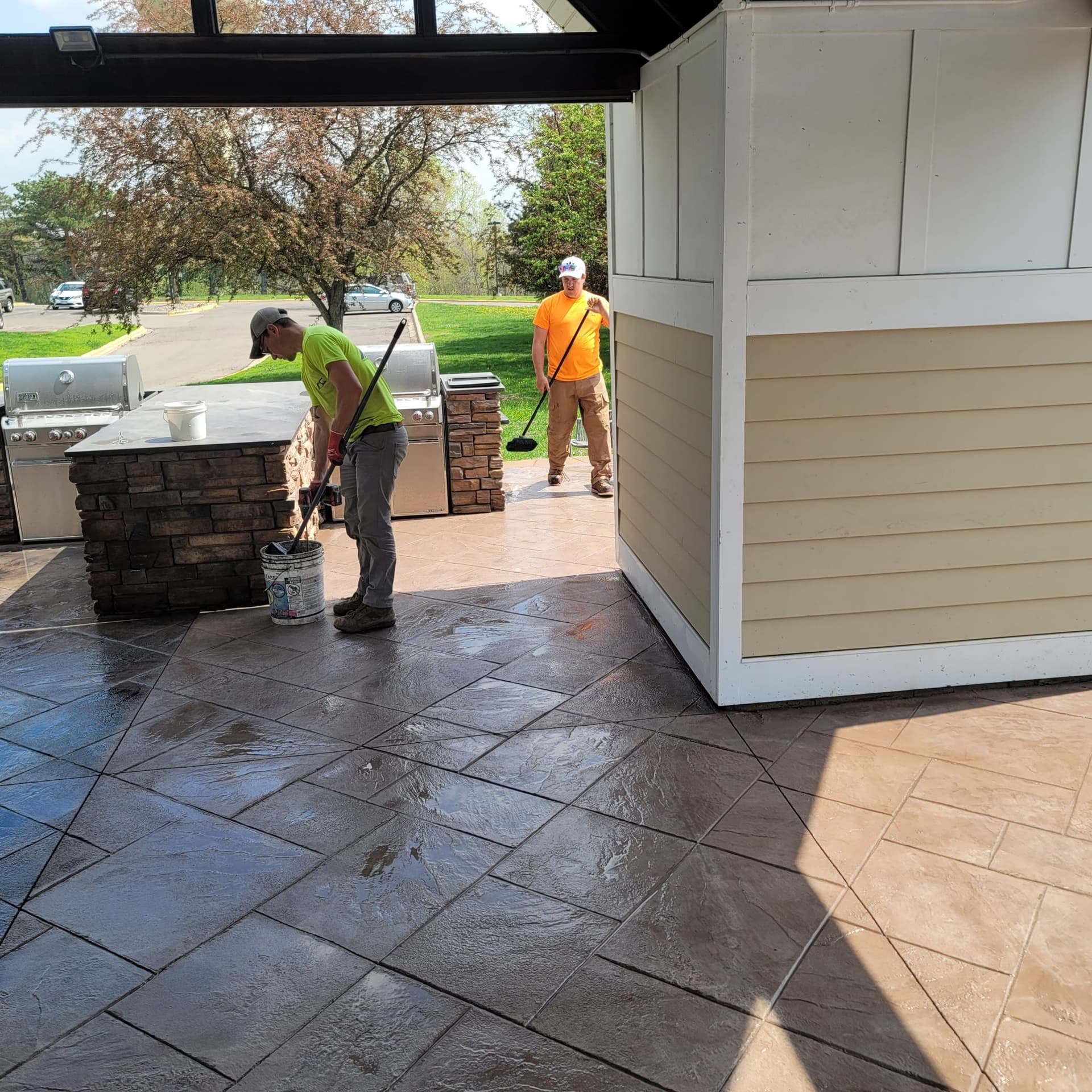 Gallery photos for Stamped Concrete Patio Adds Style to Apartment Building: Image #1