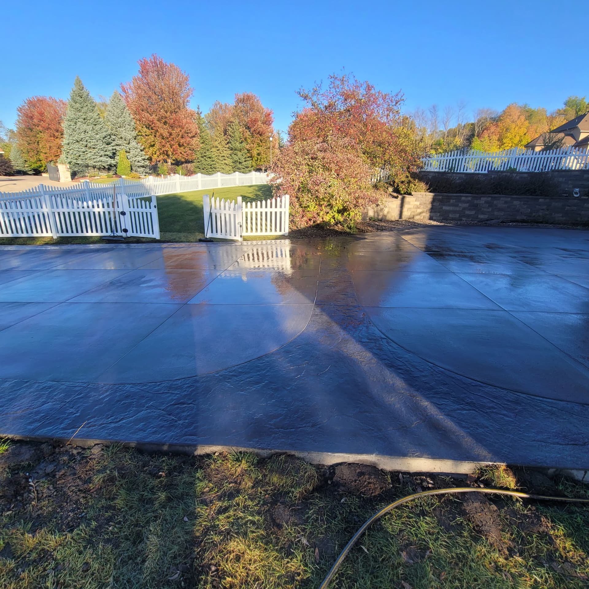 Gallery photos for Concrete Driveway Upgrade in Shakopee: Image #2