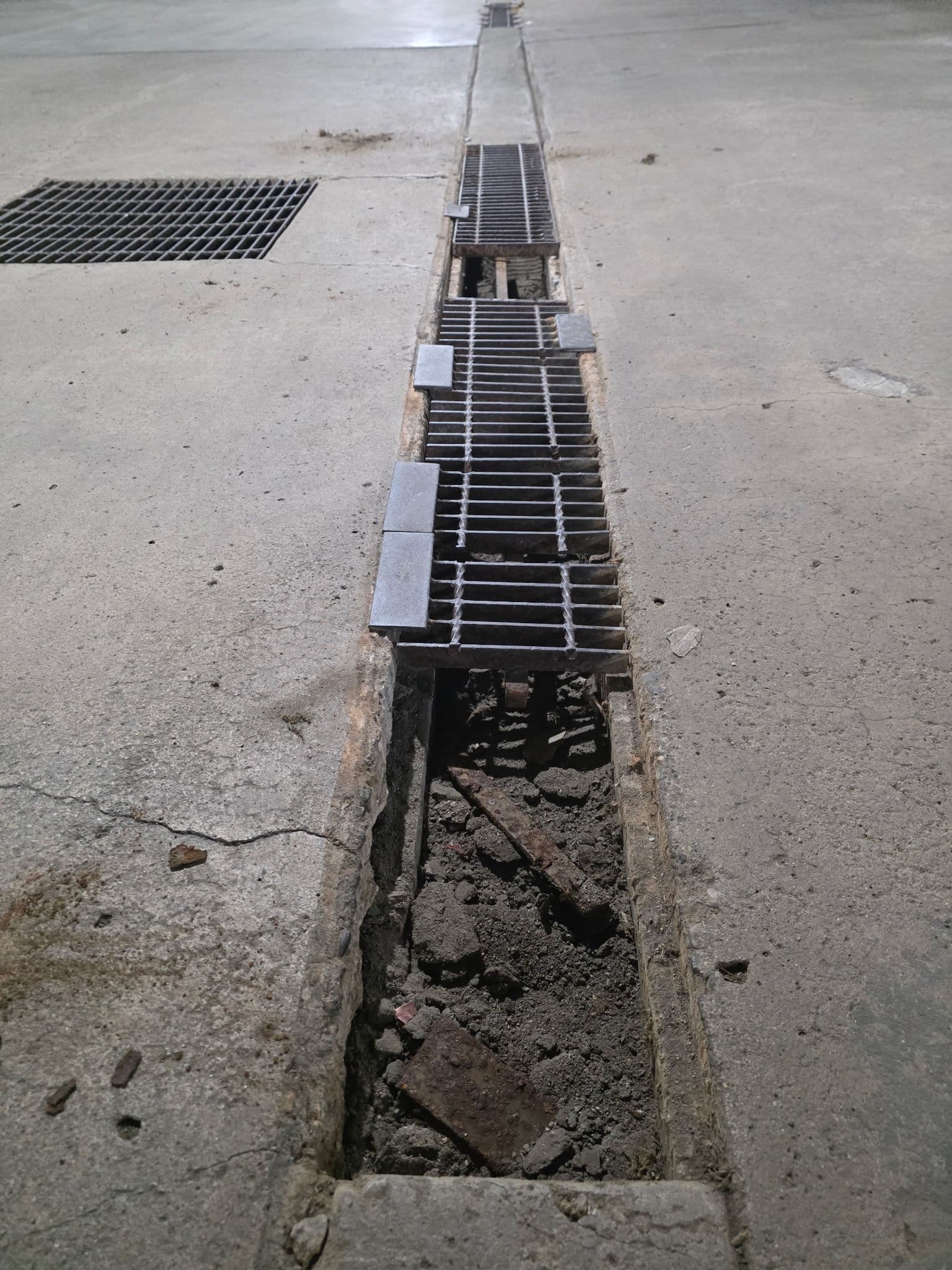 Gallery photos for Concrete Drainage Repair at Edina Apartment Complex Garage: Image #2